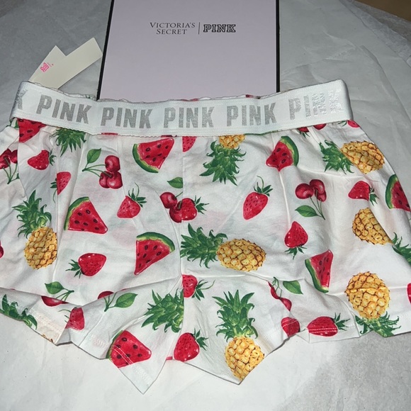 (XS) Victoria’s Secret Pajama Sleep Short - Picture 5 of 12